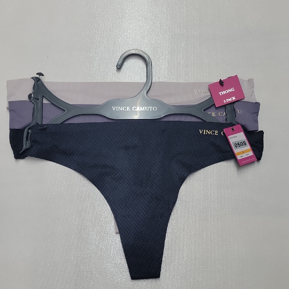 Vince Camuto Thong Set - Black,Purple